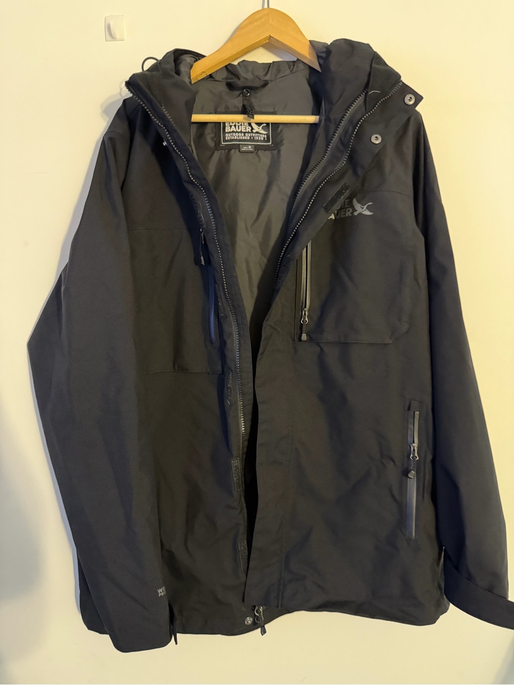 Eddie Bauer Black Hooded Men's Rain Jacket